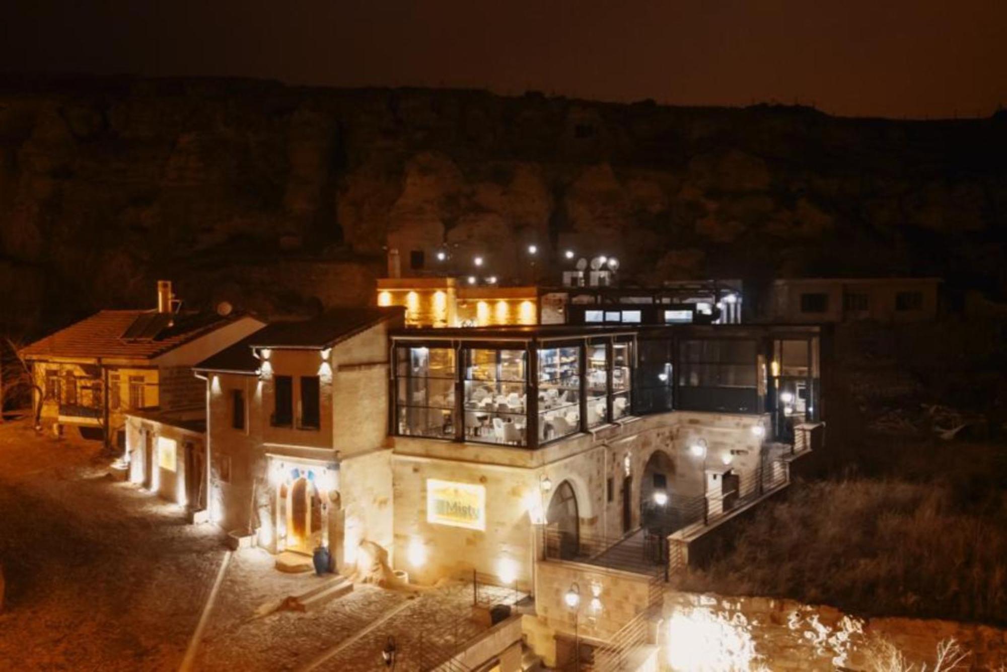 Misty Cave Hotel 于尔居普 外观 照片