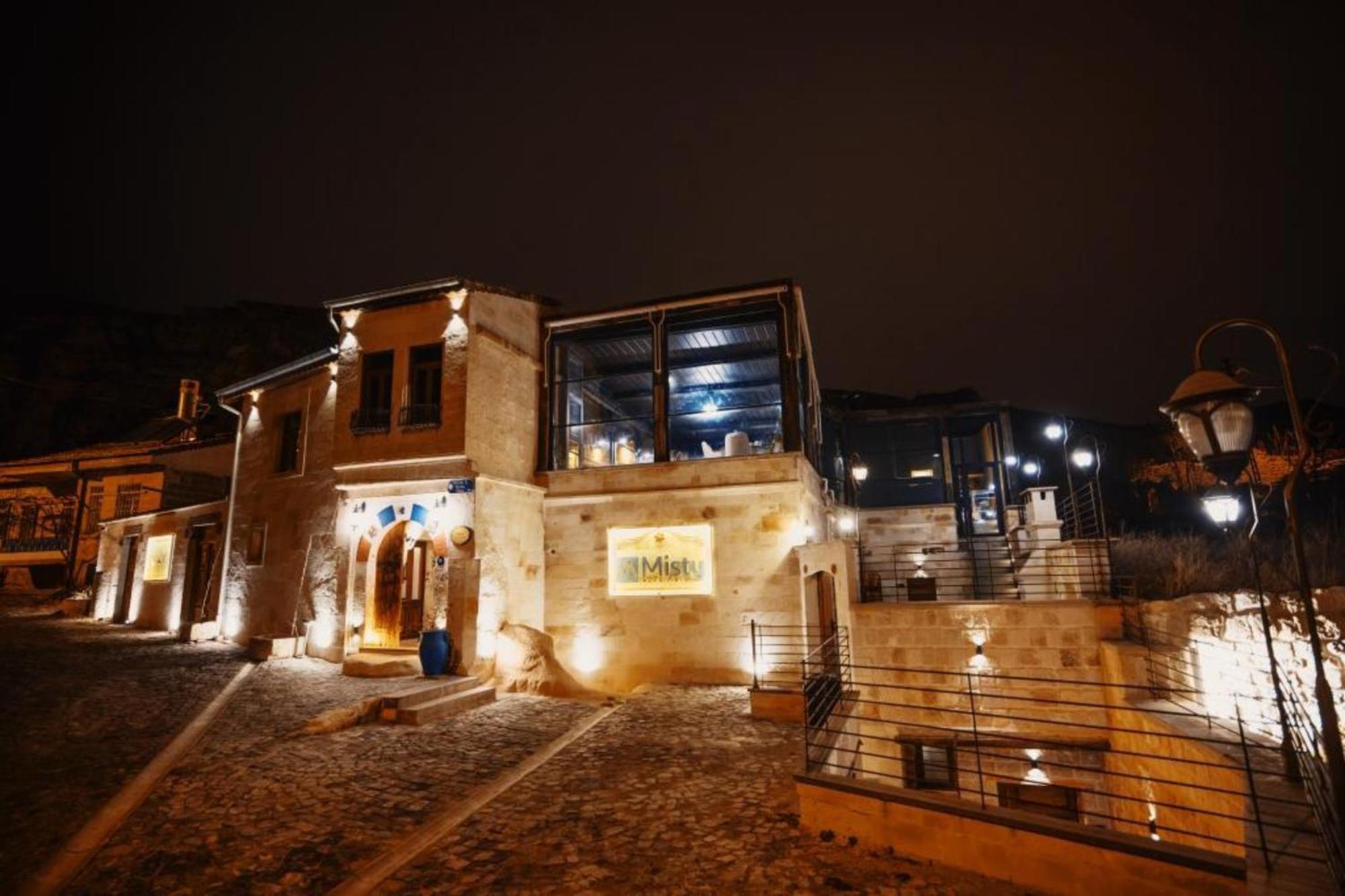 Misty Cave Hotel 于尔居普 外观 照片