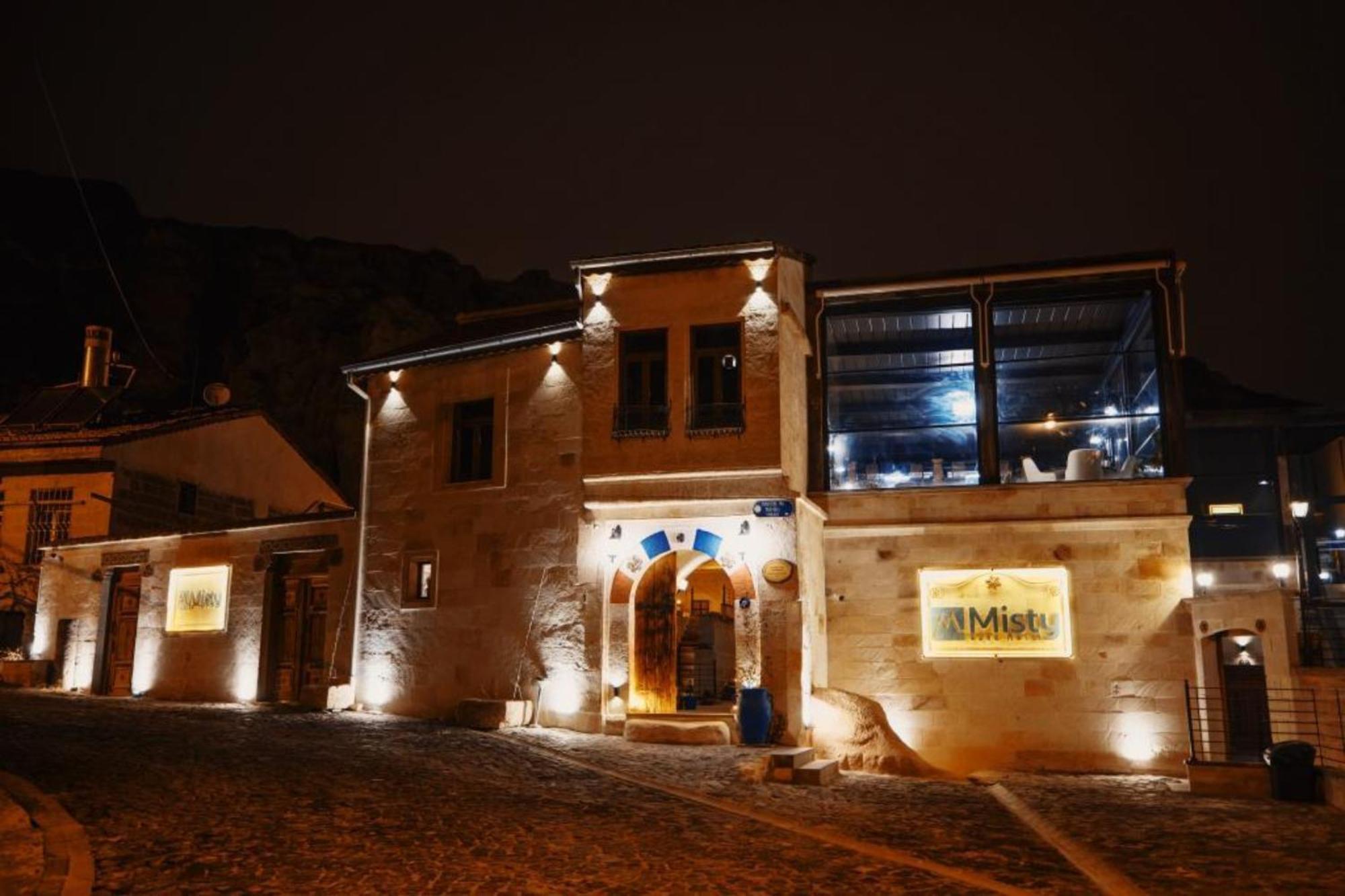 Misty Cave Hotel 于尔居普 外观 照片